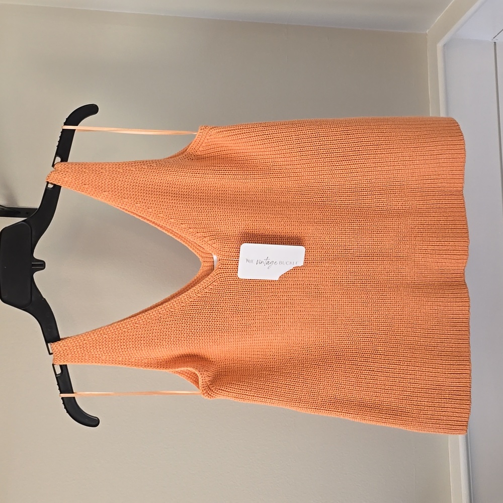Orange tank